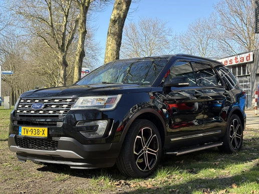 Ford Explorer - Afbeelding 3 van 17