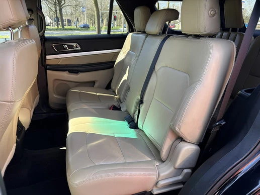 Ford Explorer - Afbeelding 9 van 17