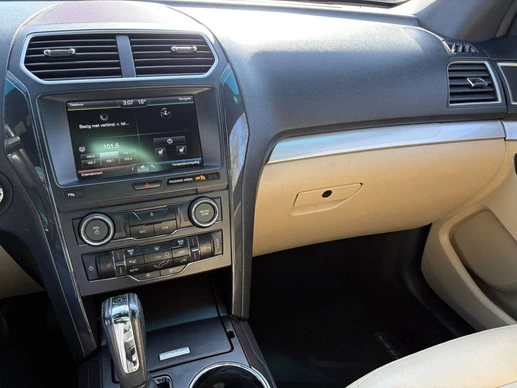 Ford Explorer - Afbeelding 13 van 17