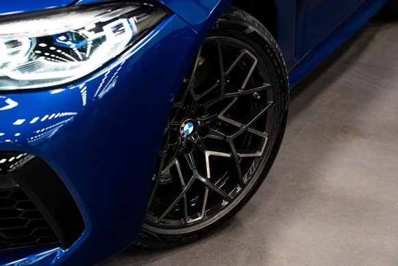 BMW M8 - Afbeelding 5 van 30