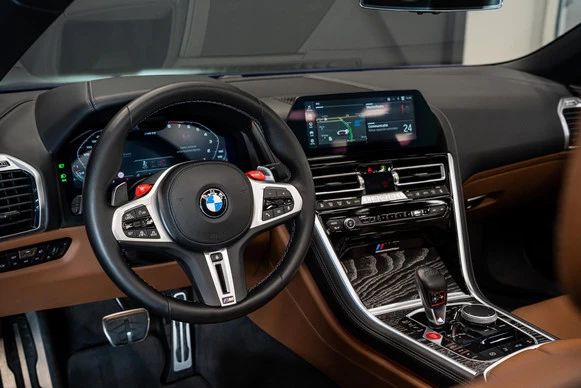 BMW M8 - Afbeelding 10 van 30
