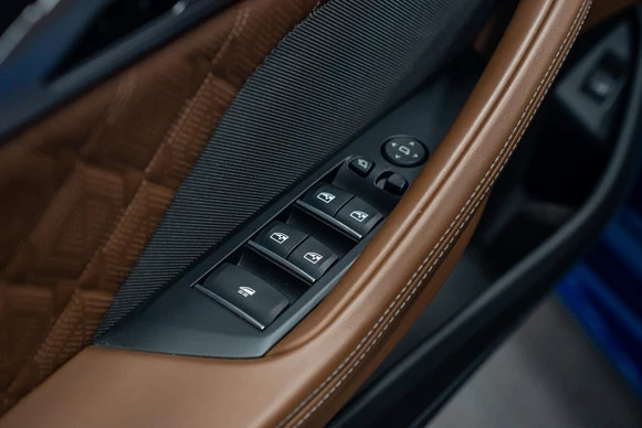 BMW M8 - Afbeelding 16 van 30
