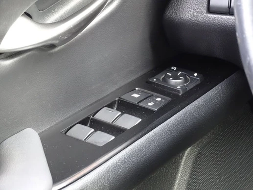 Lexus UX - Afbeelding 14 van 24