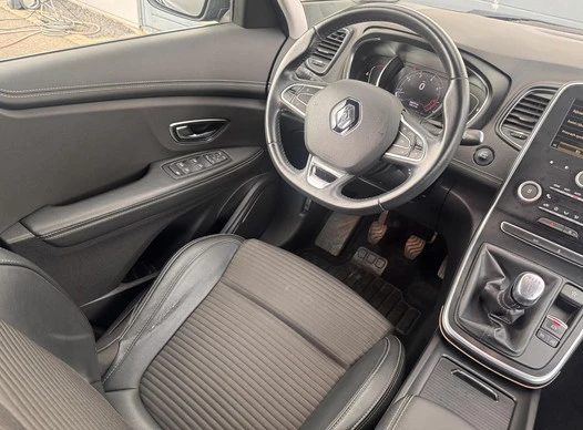 Renault Scénic - Afbeelding 10 van 17