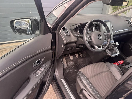 Renault Scénic - Afbeelding 13 van 17