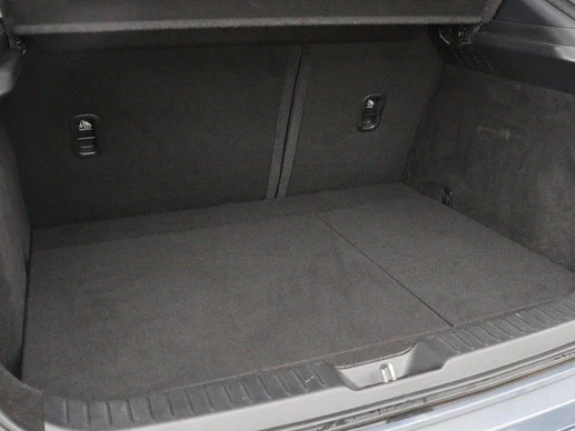 Mazda CX-30 - Afbeelding 13 van 30