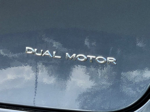 Tesla Model X - Afbeelding 8 van 28