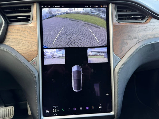 Tesla Model X - Afbeelding 18 van 28