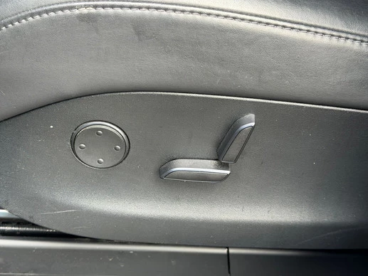 Tesla Model X - Afbeelding 21 van 28