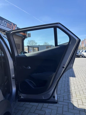 Peugeot 2008 - Afbeelding 26 van 30