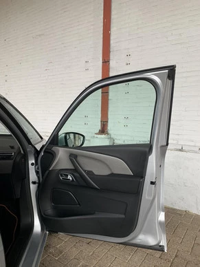 Citroën C4 Picasso - Afbeelding 21 van 27