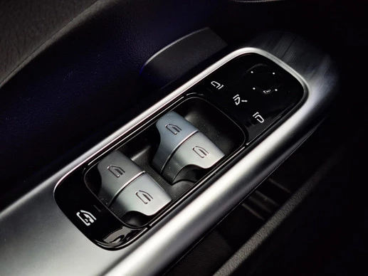 Mercedes-Benz C-Klasse - Afbeelding 12 van 30