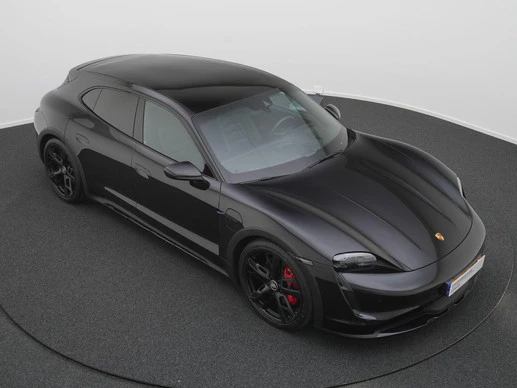 Porsche Taycan - Afbeelding 27 van 30