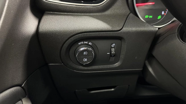 Opel Grandland X - Afbeelding 28 van 30