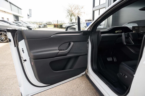 Tesla Model X - Afbeelding 19 van 30