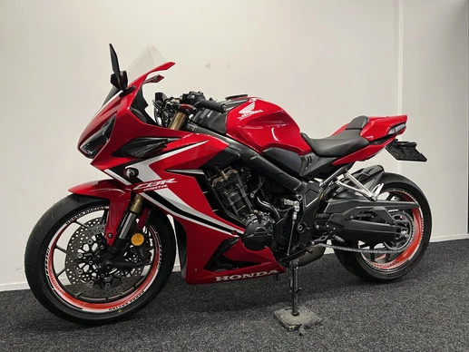 Honda CBR 650 - Afbeelding 15 van 21
