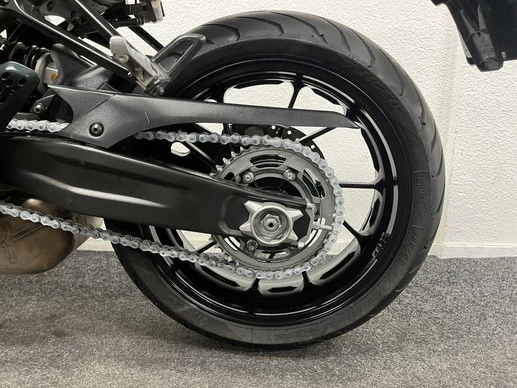 Yamaha MT 07 - Afbeelding 18 van 22