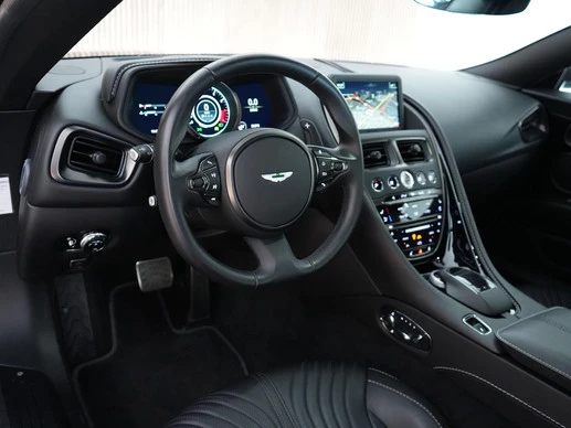 Aston Martin DB11 - Afbeelding 3 van 30