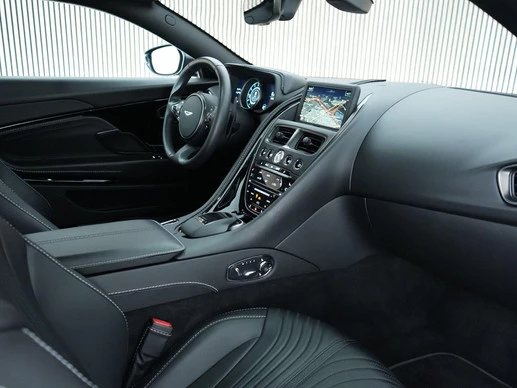 Aston Martin DB11 - Afbeelding 8 van 30