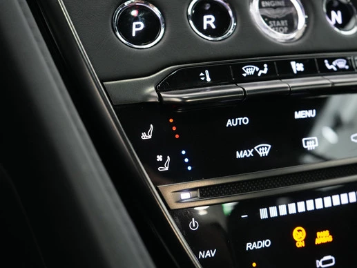 Aston Martin DB11 - Afbeelding 20 van 30