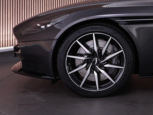 Aston Martin DB11 - Afbeelding 29 van 30