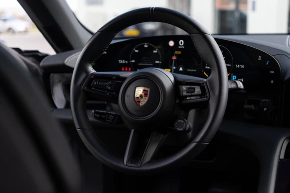 Porsche Taycan - Afbeelding 12 van 30