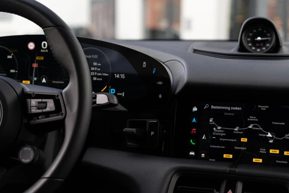 Porsche Taycan - Afbeelding 17 van 30