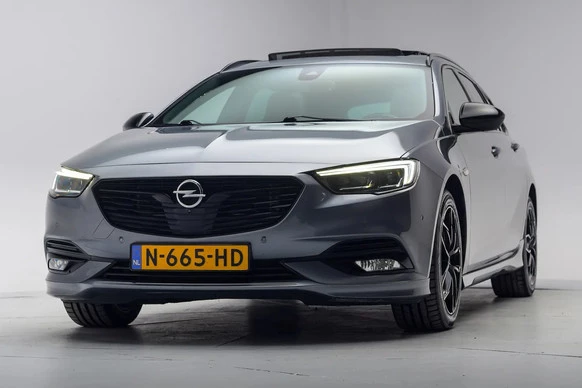 Opel Insignia - Afbeelding 1 van 30