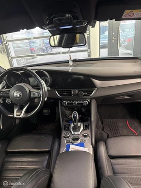 Alfa Romeo Giulia - Afbeelding 3 van 15