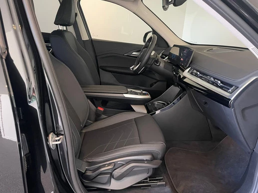 BMW iX1 - Afbeelding 19 van 30