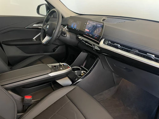 BMW iX1 - Afbeelding 23 van 30