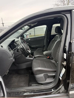 Volkswagen T-Roc - Afbeelding 3 van 9