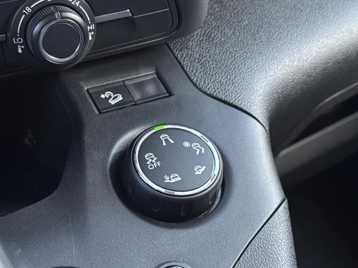 Peugeot Partner - Afbeelding 8 van 25