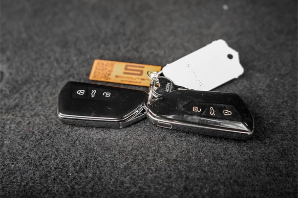 Volkswagen Golf - Afbeelding 8 van 30