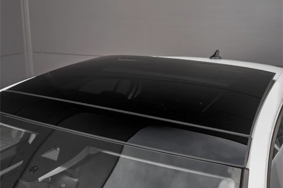 Volkswagen Golf - Afbeelding 18 van 30