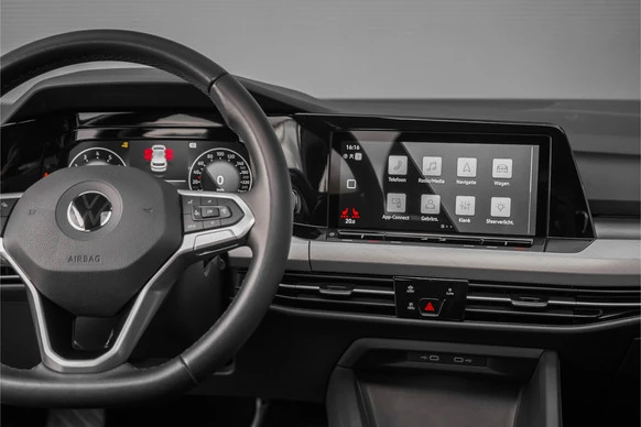 Volkswagen Golf - Afbeelding 23 van 30