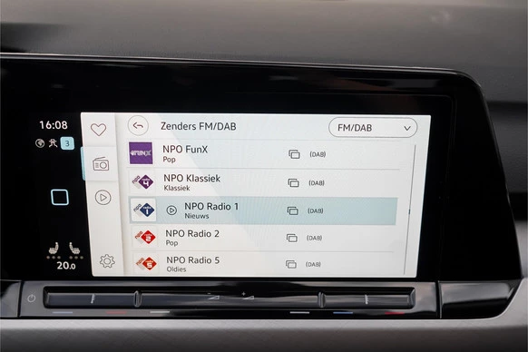 Volkswagen Golf - Afbeelding 26 van 30