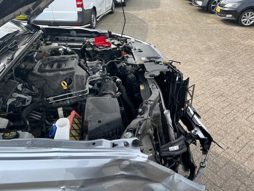 Volkswagen Amarok - Afbeelding 18 van 22