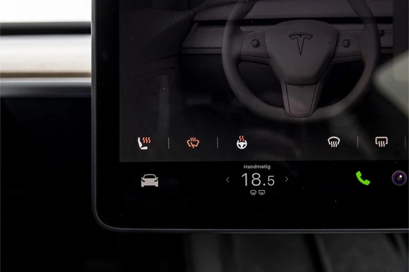 Tesla Model Y - Afbeelding 26 van 30