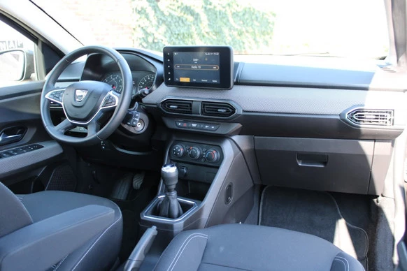Dacia Sandero - Afbeelding 14 van 30