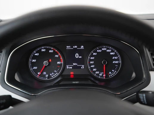 SEAT Arona - Afbeelding 8 van 30
