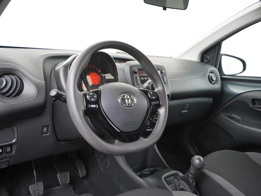 Toyota Aygo - Afbeelding 24 van 26
