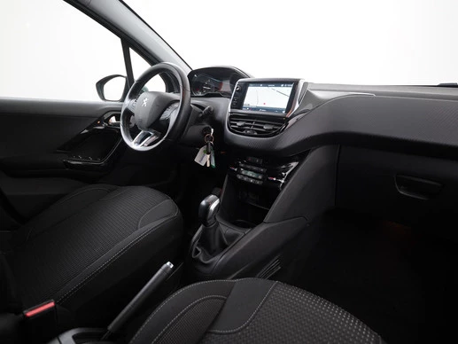 Peugeot 208 - Afbeelding 2 van 30