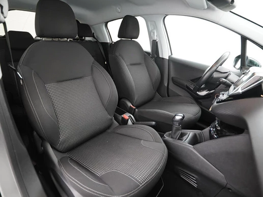 Peugeot 208 - Afbeelding 24 van 30