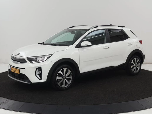 Kia Stonic - Afbeelding 1 van 30