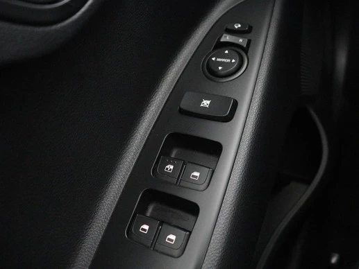 Kia Stonic - Afbeelding 29 van 30