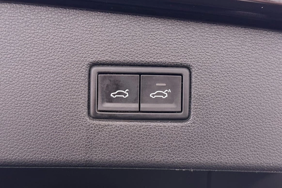 Volkswagen Tiguan - Afbeelding 16 van 30