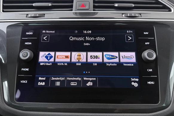 Volkswagen Tiguan - Afbeelding 27 van 30