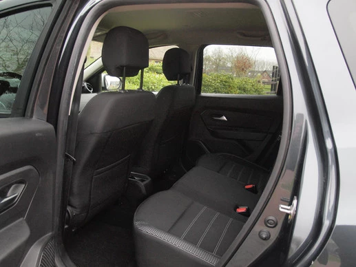 Dacia Duster - Afbeelding 27 van 30