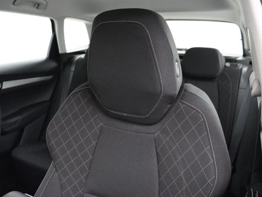 Škoda Karoq - Afbeelding 6 van 30